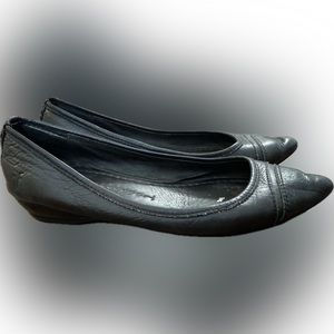 Frye pointy toe ballet flat. Size 6.5